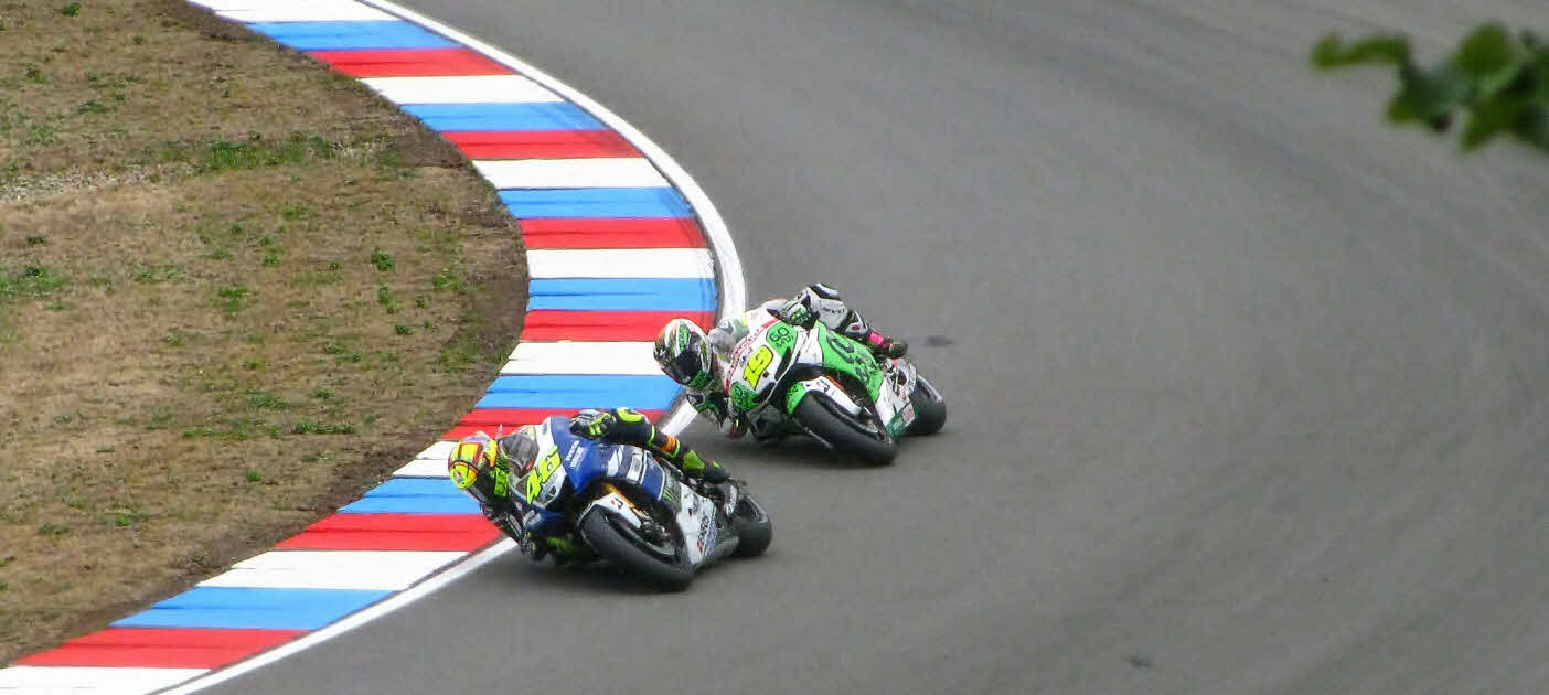 Hobi Nonton LIVE MotoGP? Pakai Pinjaman Modal Usaha Tanpa Jaminan!